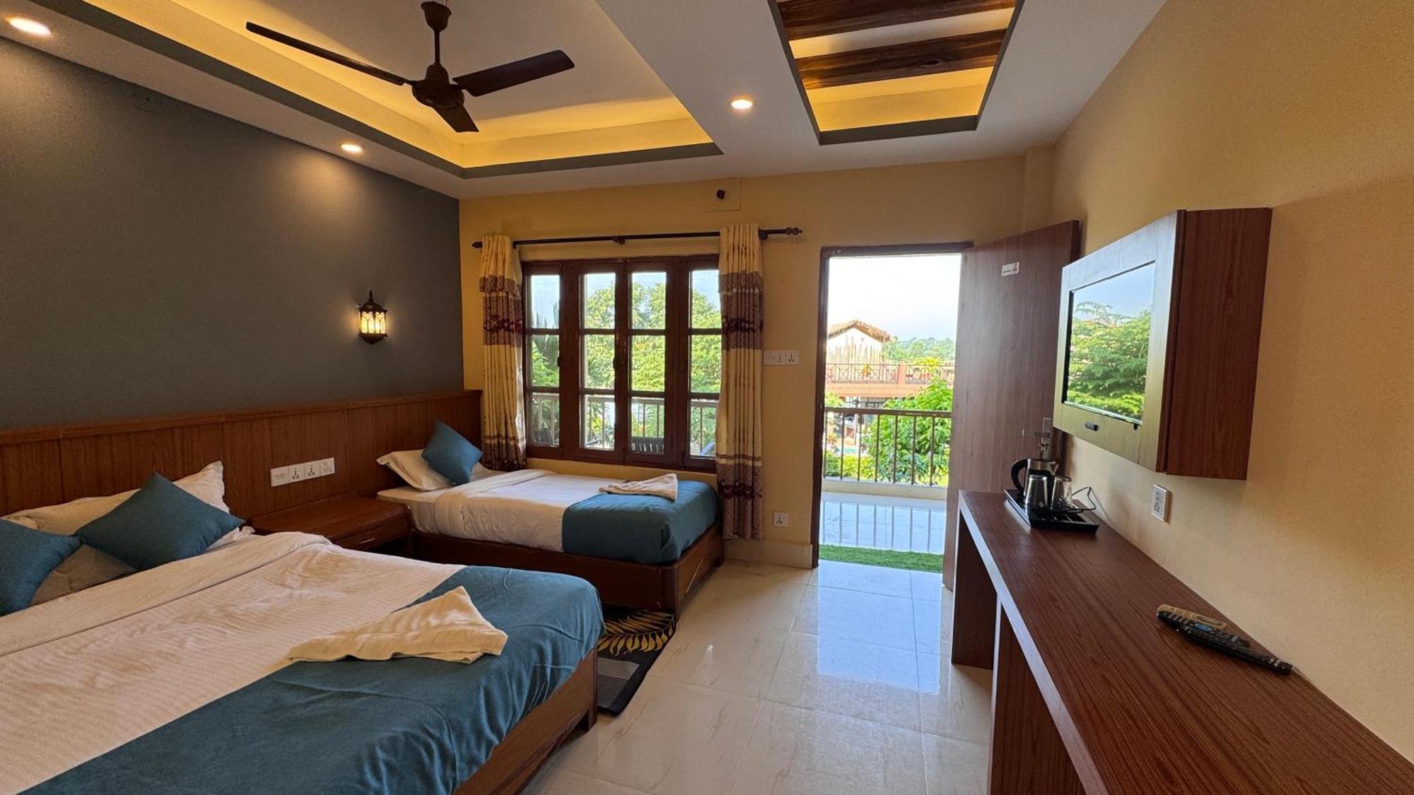 Jungle Wildlife Camp Hotel Sauraha Exterior foto