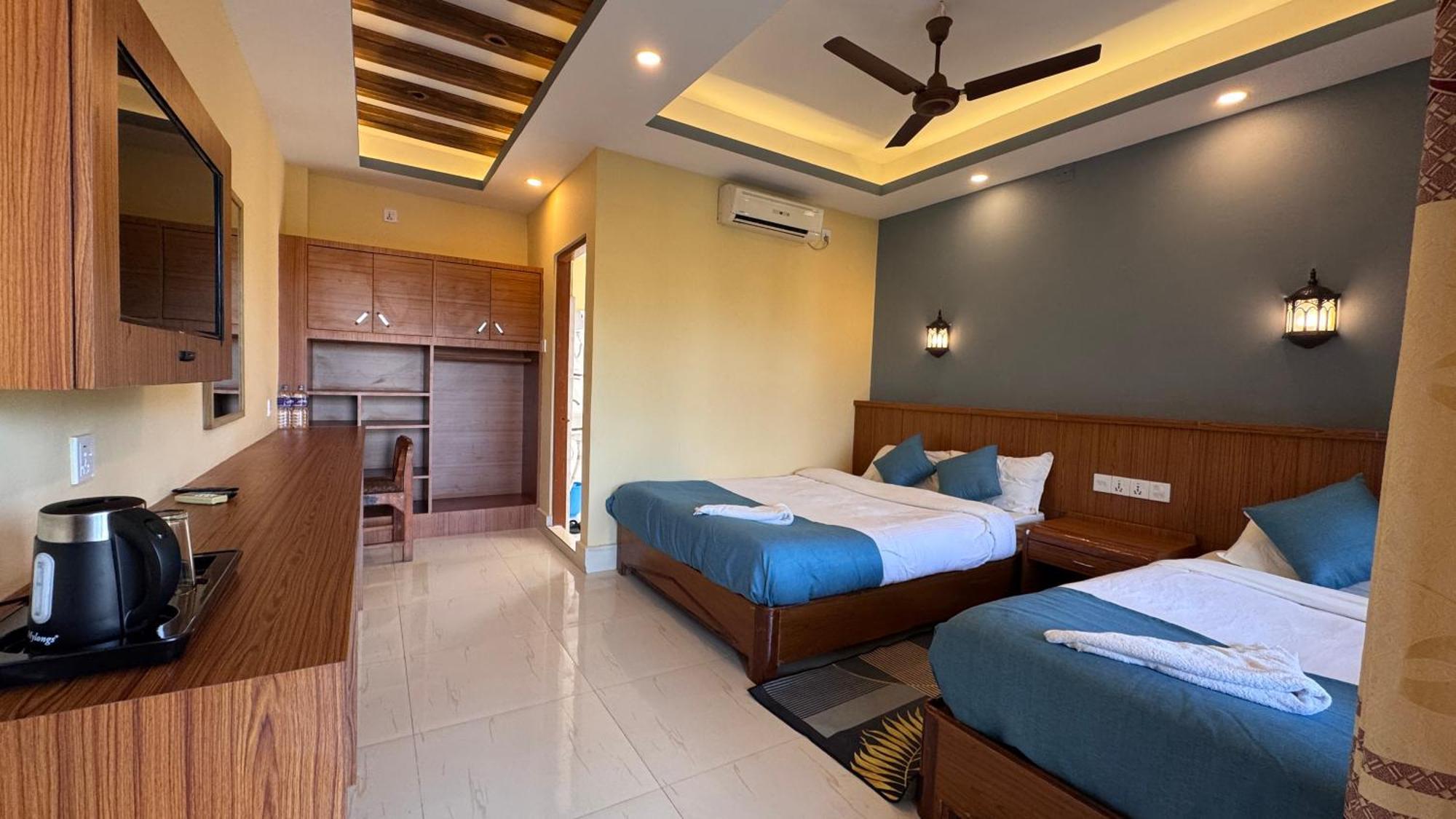 Jungle Wildlife Camp Hotel Sauraha Exterior foto